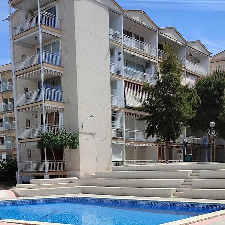 Marina'S Calm Apartment Salou Bagian luar foto