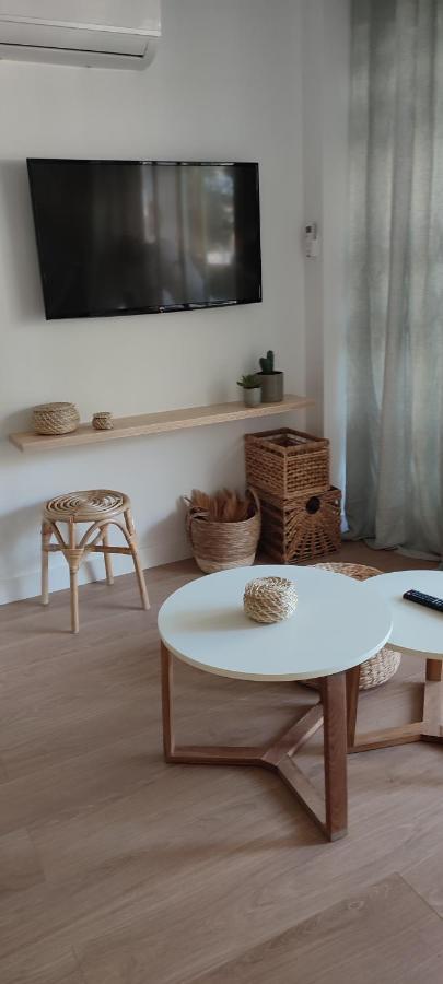 Marina'S Calm Apartment Salou Bagian luar foto