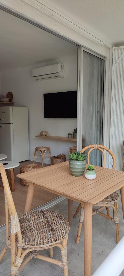 Marina'S Calm Apartment Salou Bagian luar foto