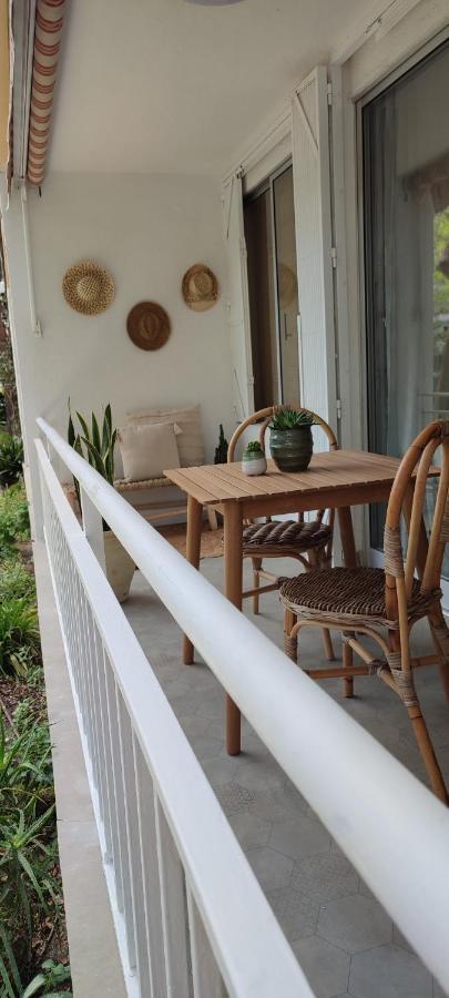 Marina'S Calm Apartment Salou Bagian luar foto