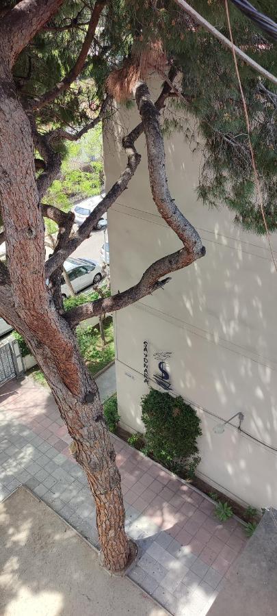 Marina'S Calm Apartment Salou Bagian luar foto